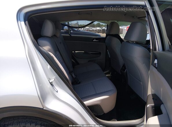 KNDPM3AC5J7362296 2018 KIA SPORTAGE Silver VIN sticker view