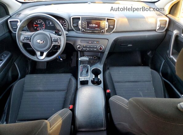 KNDPM3AC7J7484948 2018 KIA SPORTAGE Blue Вид панелі приладів