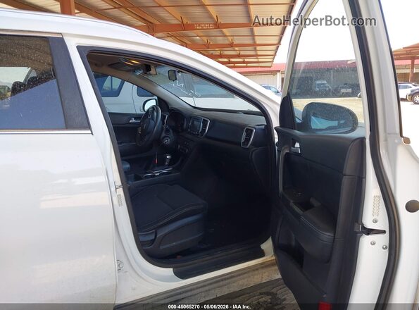 KNDPM3AC8H7171580 2017 KIA SPORTAGE White 