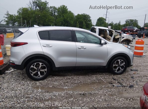 KNDPM3AC9M7927380 2021 KIA SPORTAGE Silver Widok wnętrza z tyłu