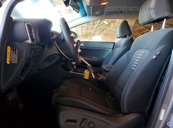 KNDPMCAC0J7393116 2018 KIA SPORTAGE Gray Vista interior delantera