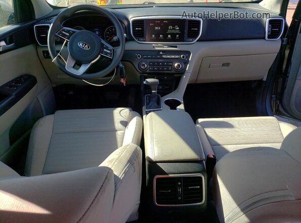 KNDPMCAC0L7731410 2020 KIA SPORTAGE Gray Dashboard view