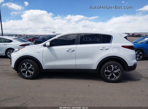 KNDPMCAC1L7645149 2020 KIA SPORTAGE White Rear interior view