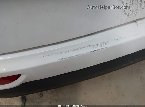 KNDPMCAC3J7455057 2018 KIA SPORTAGE White 