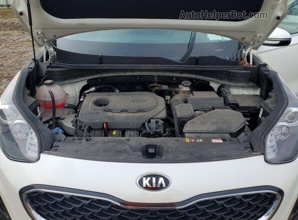 KNDPMCAC5M7891588 2021 KIA SPORTAGE White Vista del compartimento del motor