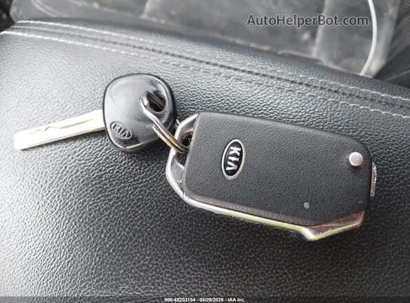 KNDPMCAC5N7980711 2022 KIA SPORTAGE Silver Առջևի վահանակի տեսք