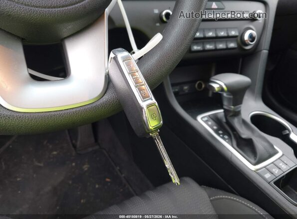 KNDPMCAC5N7987674 2022 KIA SPORTAGE Silver 
