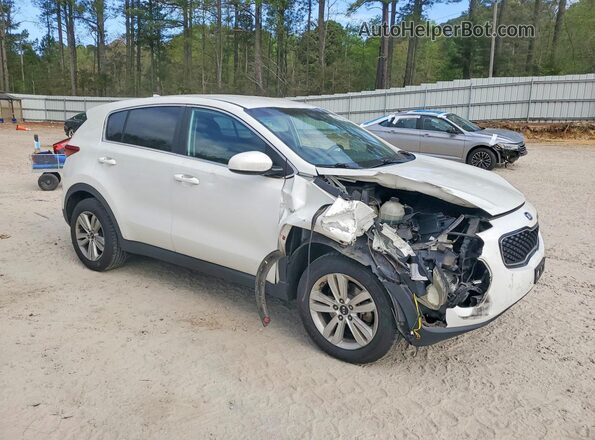 KNDPMCAC6J7451309 2018 KIA SPORTAGE White 