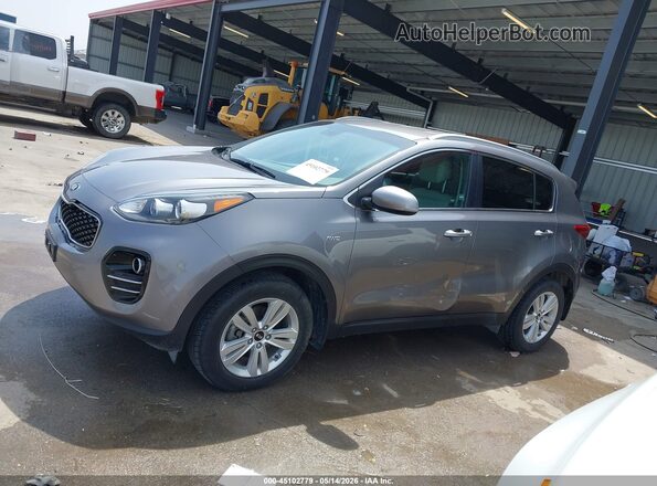 KNDPMCAC7H7267197 2017 KIA SPORTAGE Gray 360 interior view