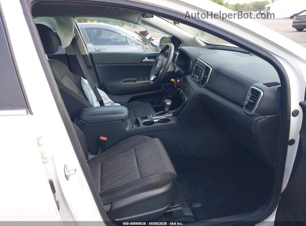 KNDPMCAC7K7518257 2019 KIA SPORTAGE White Vista interior delantera