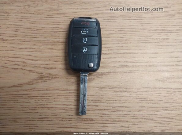 KNDPMCAC8H7261375 2017 KIA SPORTAGE Gray Dashboard view