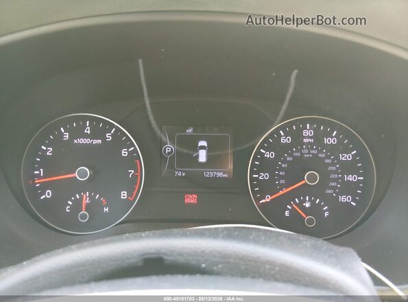 KNDPMCAC8H7272487 2017 KIA SPORTAGE Gray Հետևի նստատեղերի տեսք