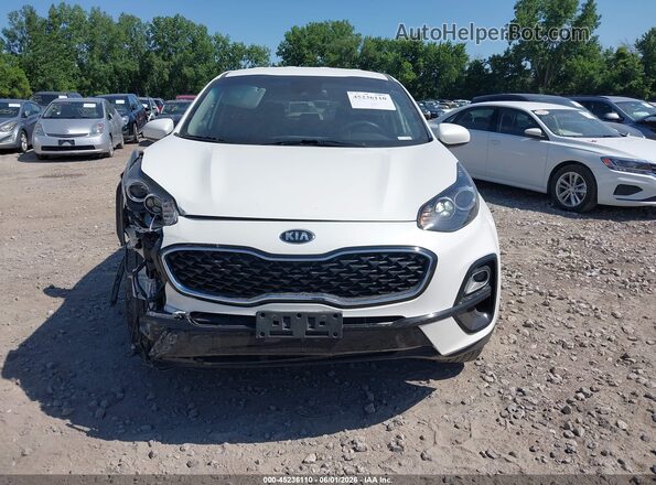 KNDPMCAC8N7981724 2022 KIA SPORTAGE White Սալոնի հետևի տեսք