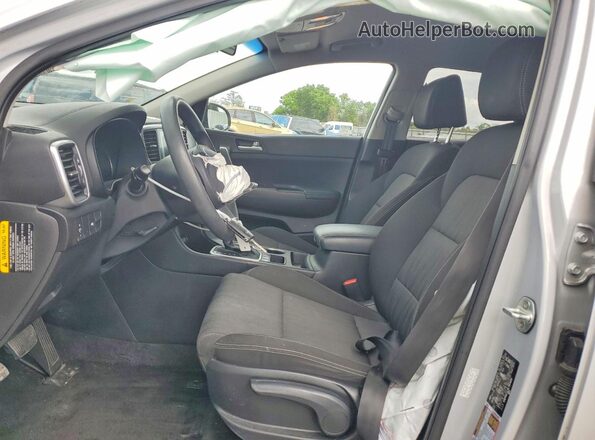 KNDPMCAC9L7804600 2020 KIA SPORTAGE Silver Вид салону спереду