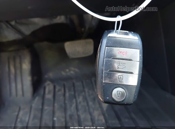 KNDPNCAC9K7611133 2019 KIA SPORTAGE White Widok deski rozdzielczej