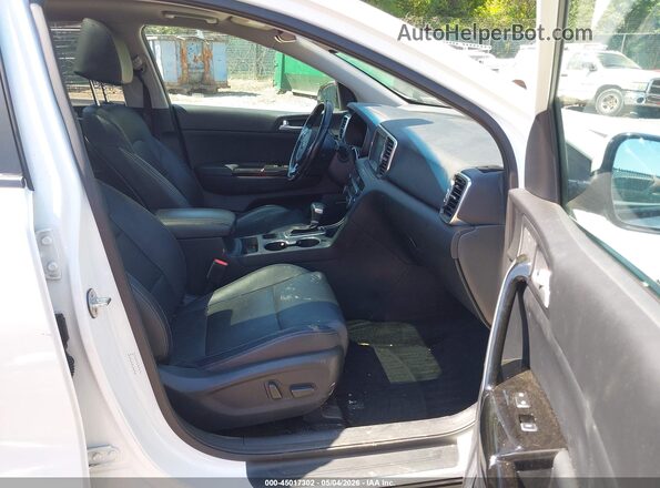 KNDPNCACXJ7352991 2018 KIA SPORTAGE White Սալոնի դիմացի տեսք