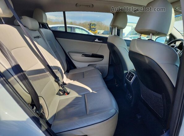 KNDPNCACXL7753122 2020 KIA SPORTAGE White 