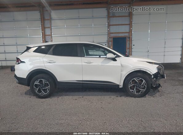 KNDPUCDF8R7236516 2024 KIA SPORTAGE White Vista interior trasera