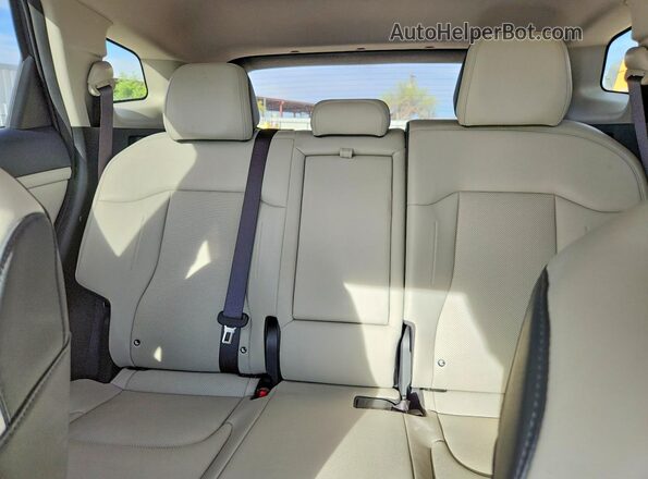 KNDPVCAG1P7090578 2023 KIA SPORTAGE Blue Rear seats view