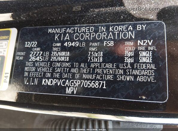 KNDPVCAG5P7056871 2023 KIA SPORTAGE HYBRID Black Vista del compartimento del motor