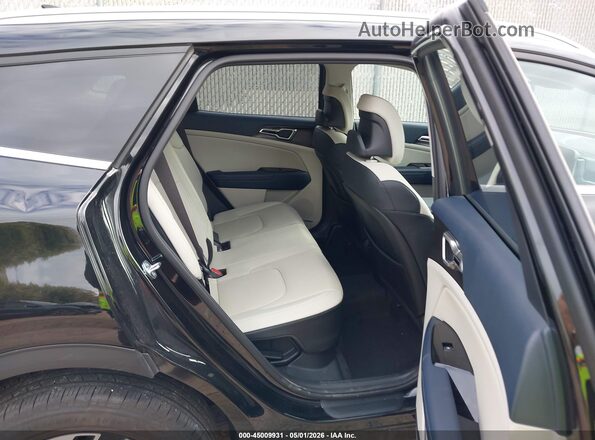 KNDPVCAG9P7084835 2023 KIA SPORTAGE HYBRID Black VIN კოდის სტიკერის ხედი