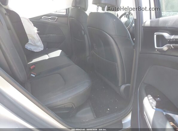 KNDPVCDF2R7310901 2024 KIA SPORTAGE Gray Widok naklejki z numerem VIN