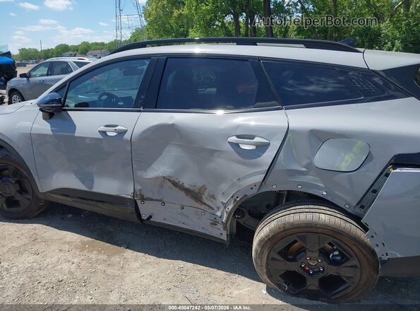 KNDPVDDGXT7271626 2026 KIA SPORTAGE HYBRID Gray Սալոնի 360 աստիճան տեսք