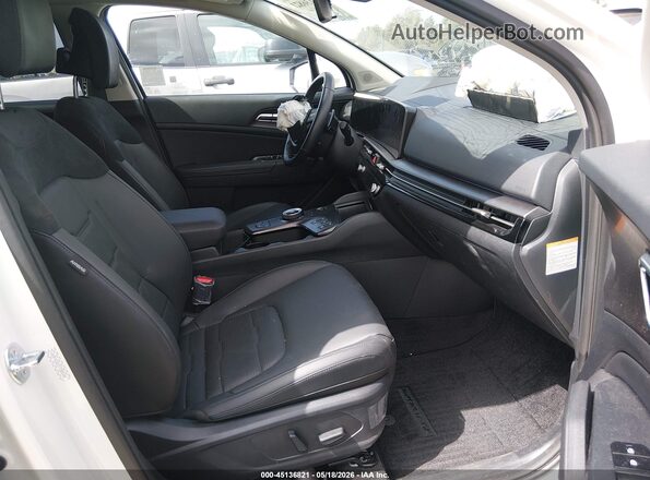 KNDPXDDG3T7280548 2026 KIA SPORTAGE HYBRID White Widok wnętrza z przodu