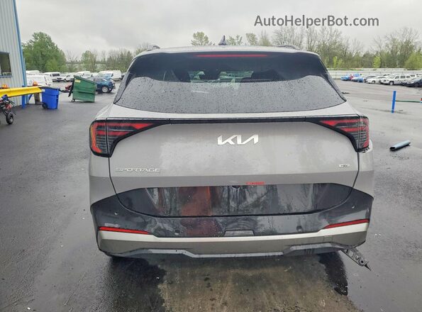 KNDPXDDG3T7280775 2026 KIA SPORTAGE Silver Հետևի տեսք