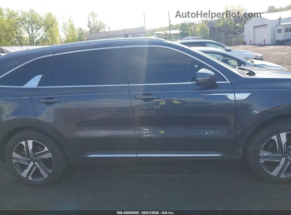 KNDRHDLG4P5177485 2023 KIA SORENTO HYBRID Gray Rear interior view