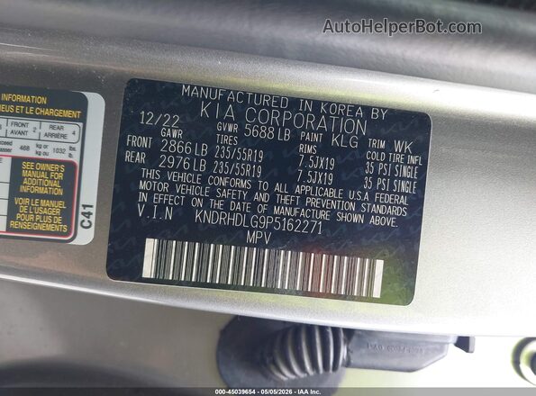 KNDRHDLG9P5162271 2023 KIA SORENTO HYBRID Gray Vista del compartimento del motor