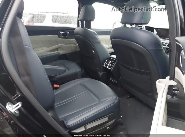 KNDRMDLH1P5210527 2023 KIA SORENTO PLUG-IN HYBRID Black VIN კოდის სტიკერის ხედი