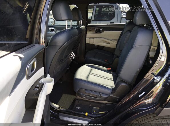 KNDRMDLH2P5185590 2023 KIA SORENTO PLUG-IN HYBRID Black VIN კოდის სტიკერის ხედი