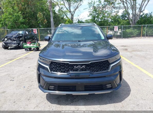 KNDRMDLH4P5166071 2023 KIA SORENTO PLUG-IN HYBRID Gray Вид задньої частини салону