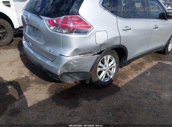 KNMAT2MT0GP733064 2016 NISSAN ROGUE Silver Widok z przodu