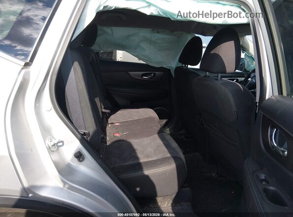 KNMAT2MT0GP733064 2016 NISSAN ROGUE Silver Widok naklejki z numerem VIN