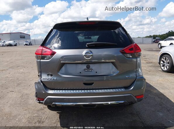 KNMAT2MT0HP594278 2017 NISSAN ROGUE Gray 