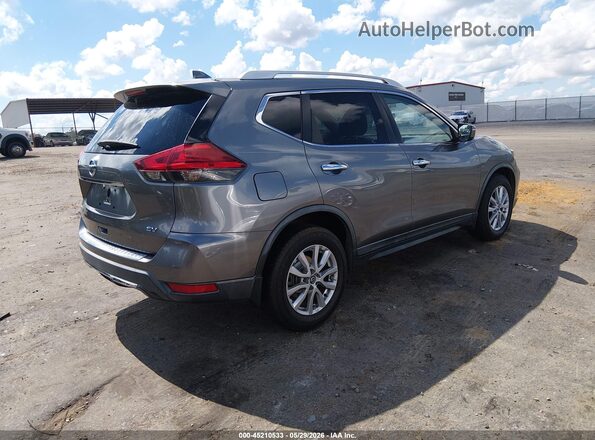 KNMAT2MT0HP594278 2017 NISSAN ROGUE Gray 