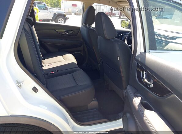 KNMAT2MT0JP559357 2018 NISSAN ROGUE White 