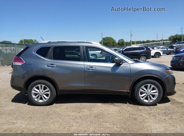 KNMAT2MT1GP713910 2016 NISSAN ROGUE Gray Vista interior trasera