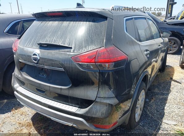 KNMAT2MT1HP577859 2017 NISSAN ROGUE Black 
