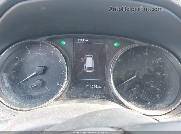 KNMAT2MT1JP558590 2018 NISSAN ROGUE Белый Вид задних сидений