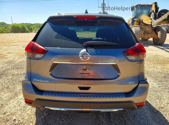 KNMAT2MT1JP615192 2018 NISSAN ROGUE Gray Вид ззаду