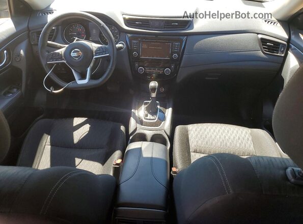 KNMAT2MT1JP615192 2018 NISSAN ROGUE Gray Вид панелі приладів