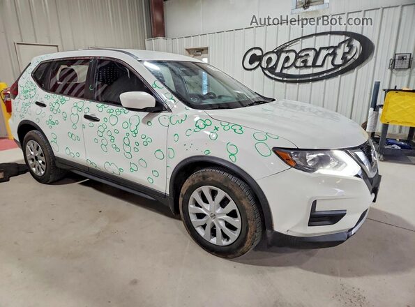 KNMAT2MT2HP515189 2017 NISSAN ROGUE White 