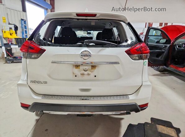 KNMAT2MT2HP515189 2017 NISSAN ROGUE White 