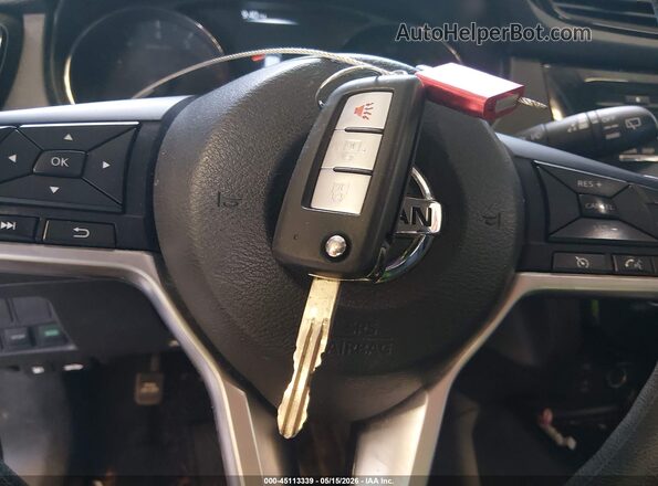 KNMAT2MT2HP564392 2017 NISSAN ROGUE Blue Առջևի վահանակի տեսք