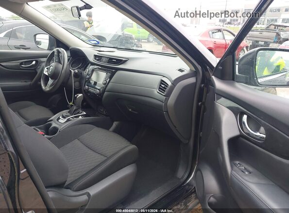 KNMAT2MT2JP549106 2018 NISSAN ROGUE Black Вид салону спереду