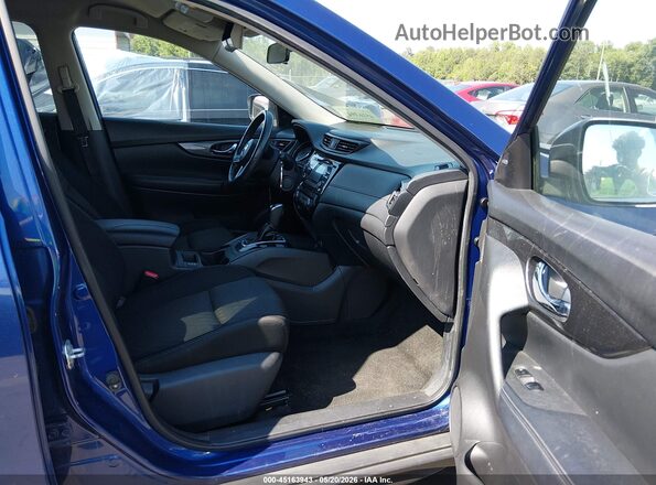 KNMAT2MT3HP591360 2017 NISSAN ROGUE Blue Vista interior delantera