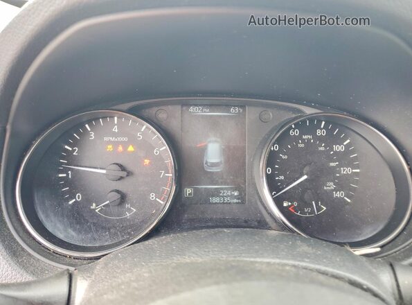 KNMAT2MT4HP566340 2017 NISSAN ROGUE Silver Instrument cluster view